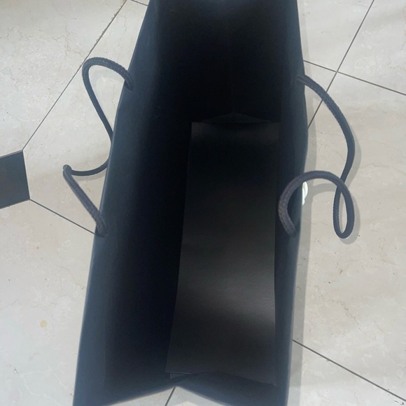 Chanel Empty Paper Black Shopping Bag Rope Handles 13” X17x6” With White Ribbon - Picture 6 of 12